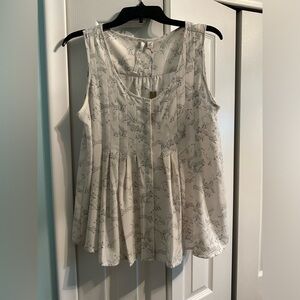 LC Lauren Conrad Women’s Sleeveless Top Size Medium